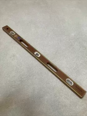 JP890727 AMERICAN Antique Level Wood
