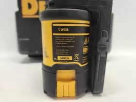 DW088 DEWALT Cross Line Laser Level #2