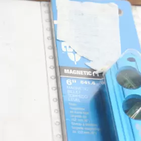 841.6 EMPIRE Magnetic Billet Torpedo Level Dog Feature #3