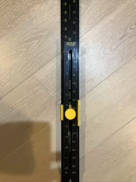 858083003018 HANG IT PERFECT Tool Leveler Simple #3