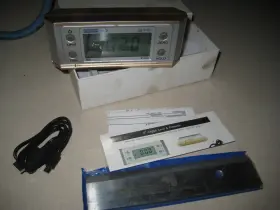 54-422-550-0 IGAGING Fowler Magnetic Digital Level Display #2