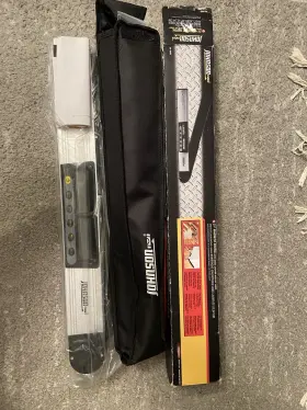 40-6065 JOHNSON Digital Level Box