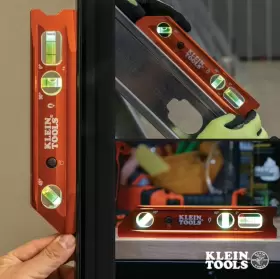 092644935039 KLEIN TOOLS Earth Magnet Torpedo Billet Level