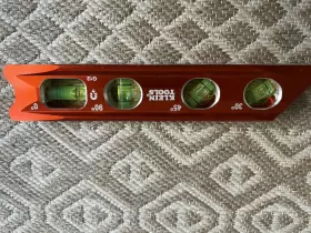 935RB KLEIN TOOLS Torpedo Billet Level Earth Magnet