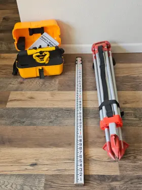 NSLP500B NORTHWEST INSTRUMENTS Transit Level