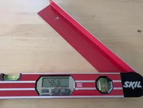2100DAF SKIL Digital Angle Finder Level