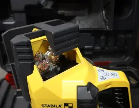 LA180 STABILA Laser Square Automatic Sensor Person #3