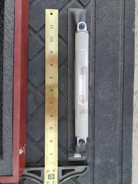 98Z-12 STARRETT Level Wood Abuse #3
