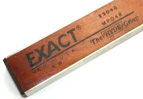 23040 THE HYDE GROUP EXACT Wood Level Carpenter Masonry