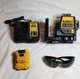 NEW Dewalt DW089LG Selfleveling Green Laser 12V Battery, Charger, glasses +case