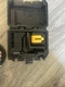 Dewalt DW08802CG Self Leaveling cross line laser Leavel w/case Green Beam